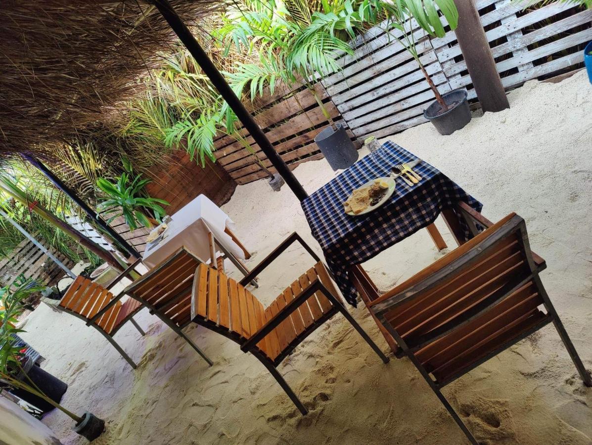 Rashuthere Maldives Rasdhoo Eksteriør billede